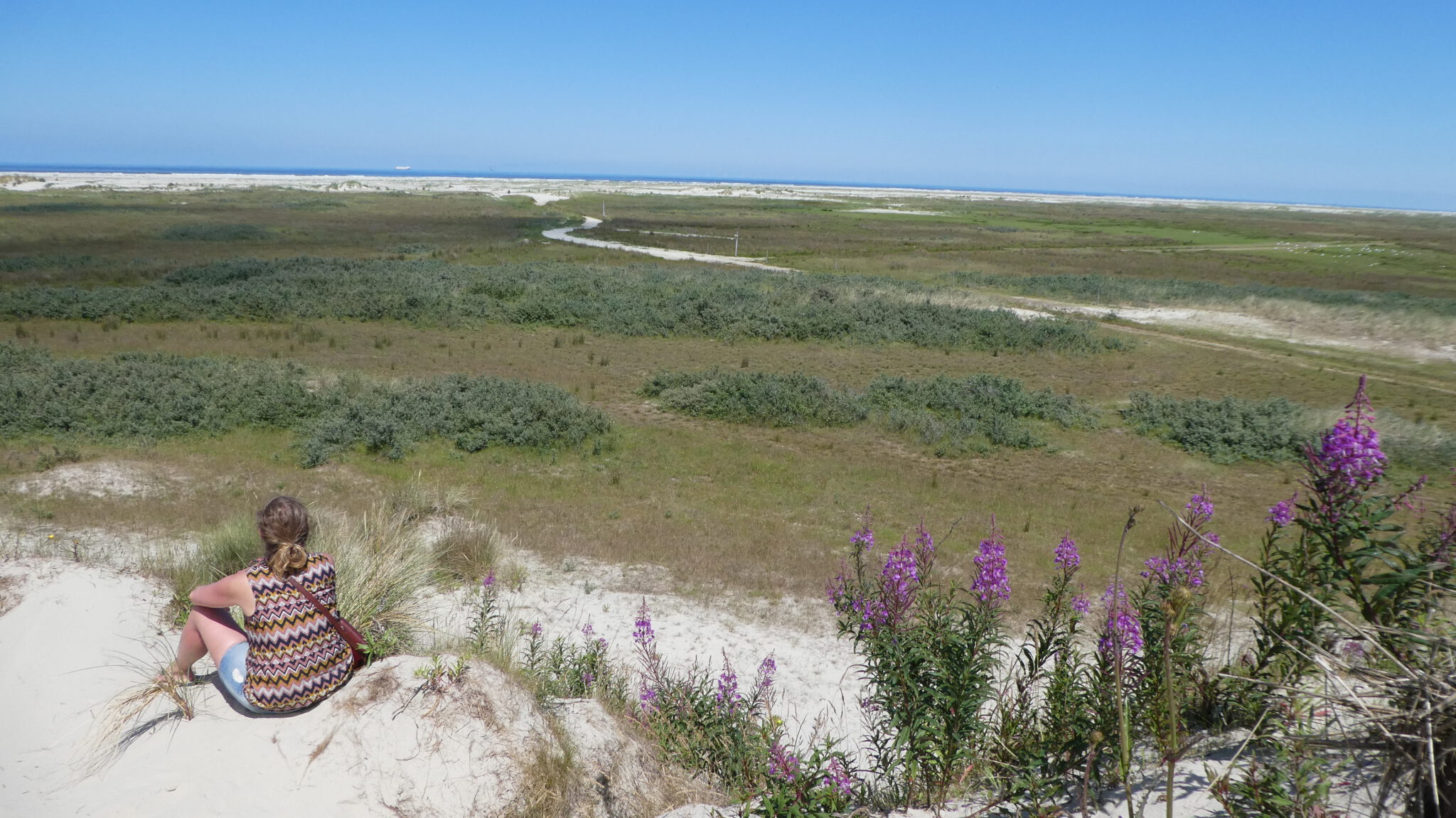 Schiermonnikoog In 3 Days - Two Around The World